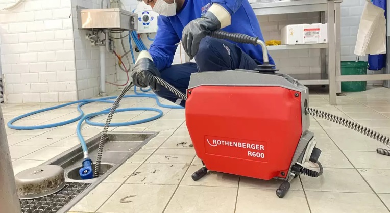 Çayırova Tesisatci Gider Klozet Açma 